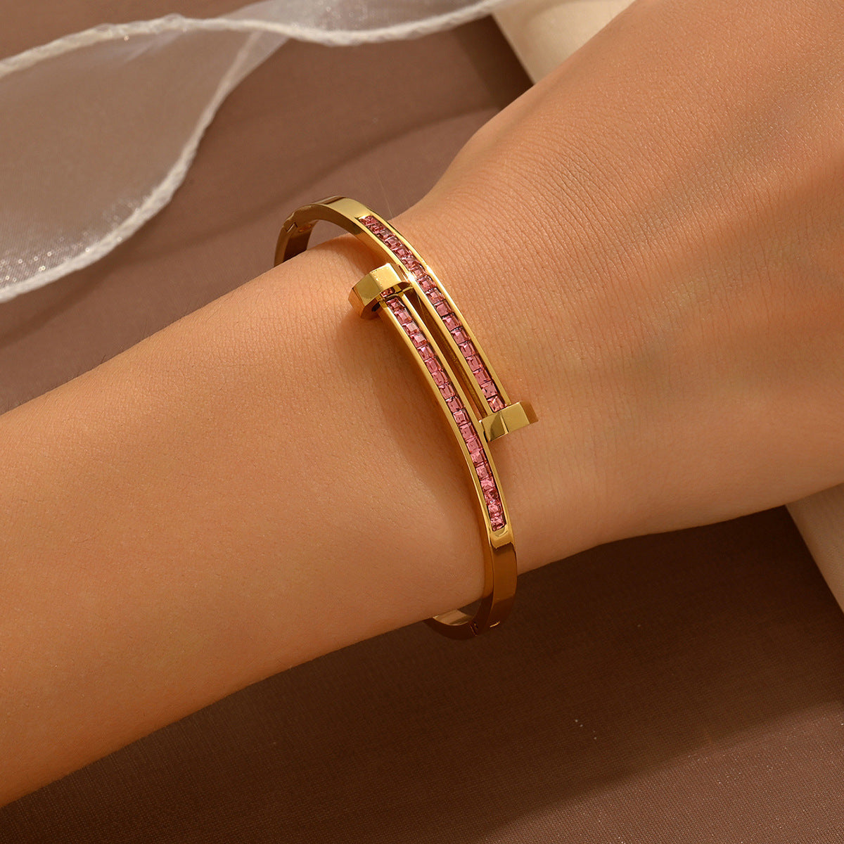 Stainless steel with Zircon or rinestone design bling bangles,18k gold plated color-resistant bangles