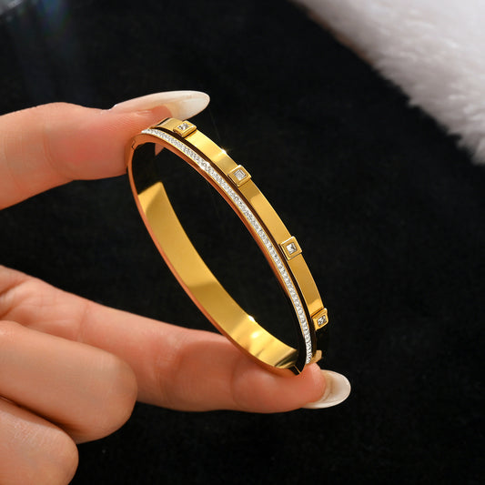 Stainless steel with Zircon or rinestone design bling bangles,18k gold plated color-resistant bangles