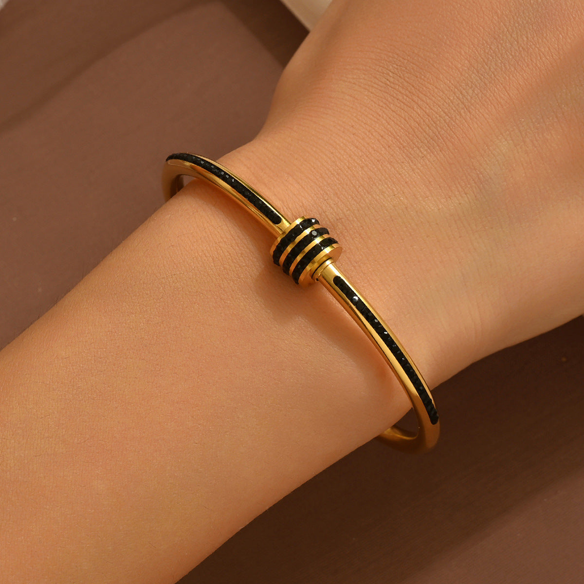 Stainless steel with Zircon or rinestone design bling bangles,18k gold plated color-resistant bangles