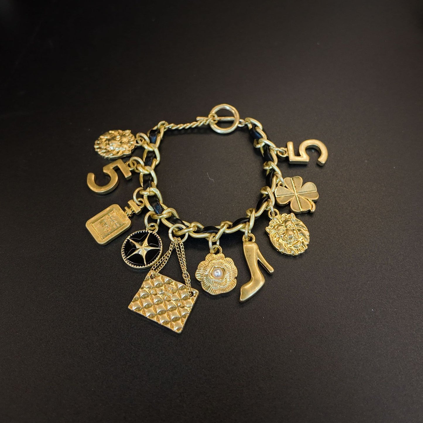 Vintage Set High-end floral digital bag perfume tassel pendant PU gold-plated chain and bracelet