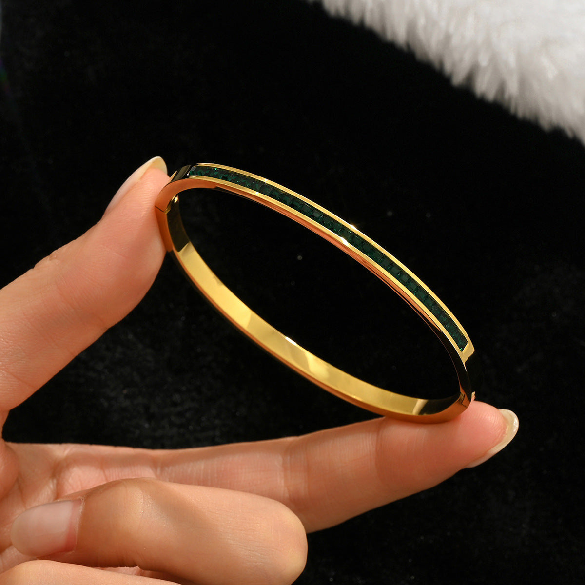 Stainless steel with Zircon or rinestone design bling bangles,18k gold plated color-resistant bangles