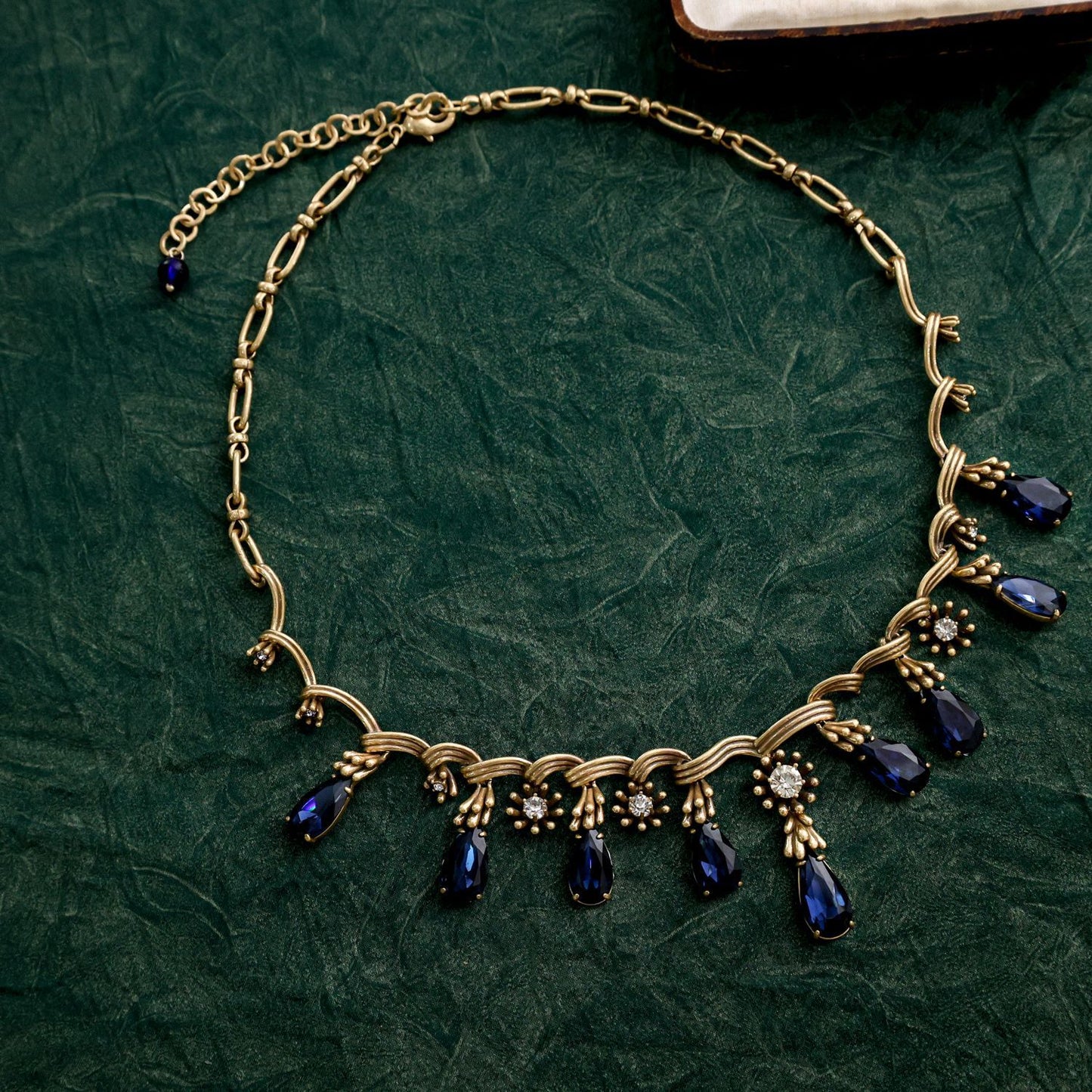 3D Flower Pendant Stud Earrings with Rhinestone Tassels, Vintage Artisan Luxe Women's Necklace Jewelry Set