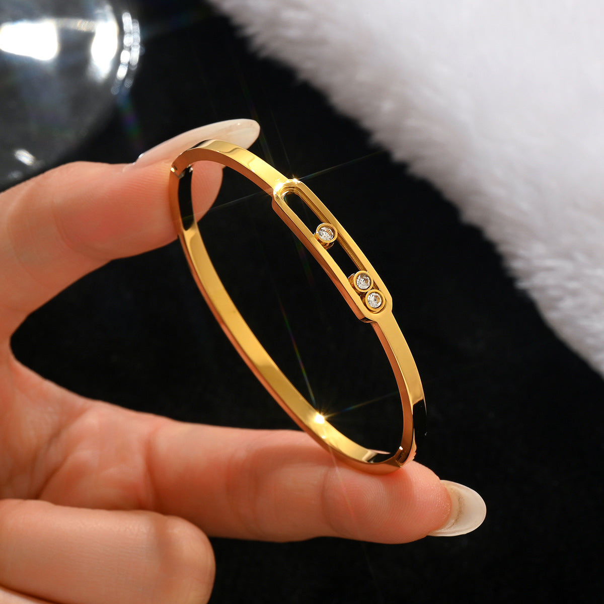 Stainless steel with Zircon or rinestone design bling bangles,18k gold plated color-resistant bangles