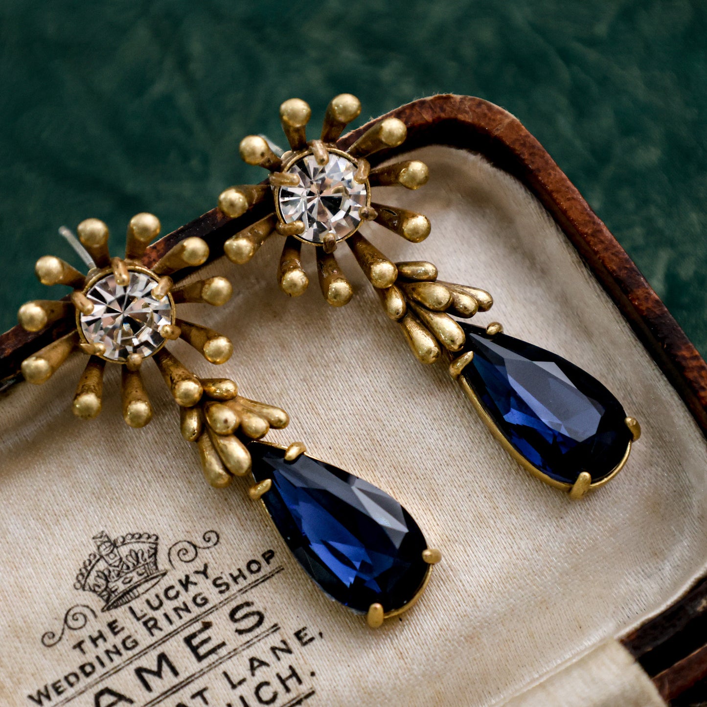 3D Flower Pendant Stud Earrings with Rhinestone Tassels, Vintage Artisan Luxe Women's Necklace Jewelry Set