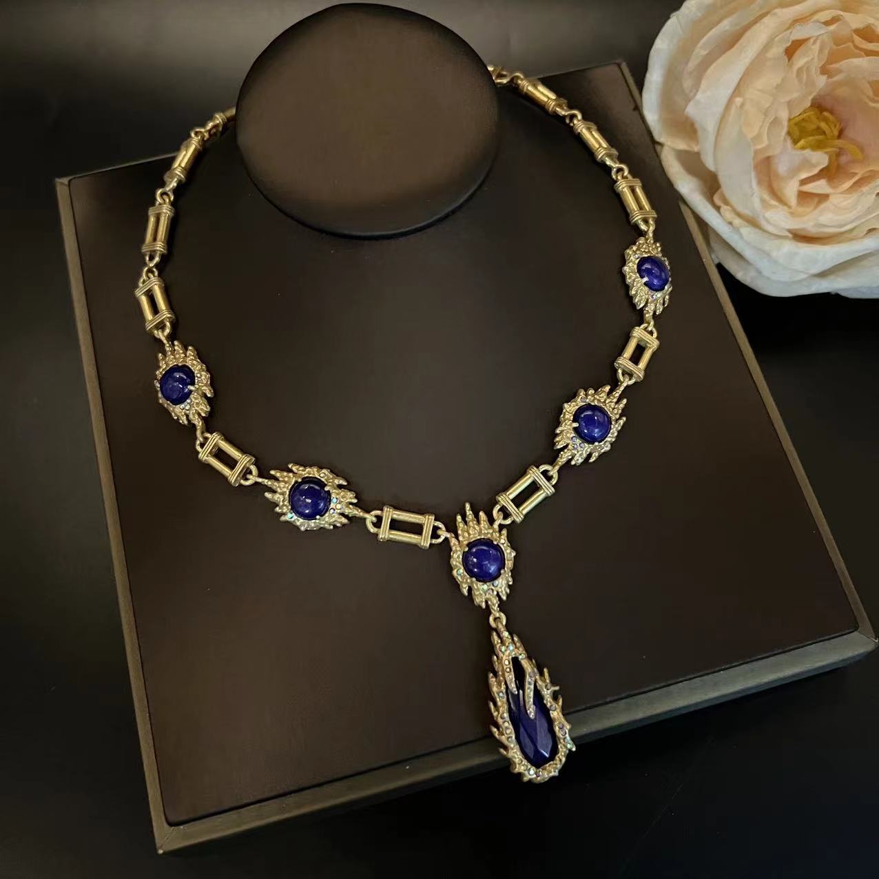 Vintage Natural Lapis Lazuli Earrings for Women, Flame Large Drop Earrings, High-End Earrings and Necklace